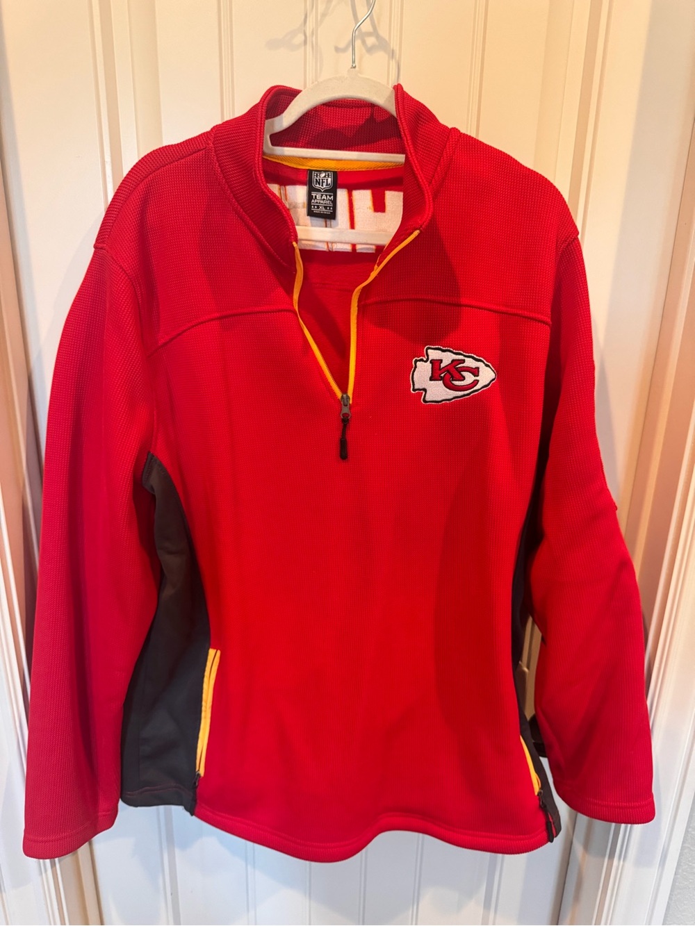 Kansas City Chiefs NFL Men’s XL Red Quarter Zip Pullover Jacket